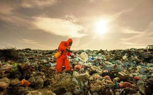 婁底市浩天環(huán)?？萍加邢薰?婁底危險(xiǎn)廢物經(jīng)營,環(huán)保技術(shù)開發(fā)及咨詢推廣,環(huán)境設(shè)施建設(shè),危險(xiǎn)廢物運(yùn)營管理